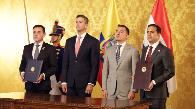 Los presidentes de Ecuador, Daniel Noboa, y de Paraguay, Santiago Peña, en el Palacio de Carondelet.