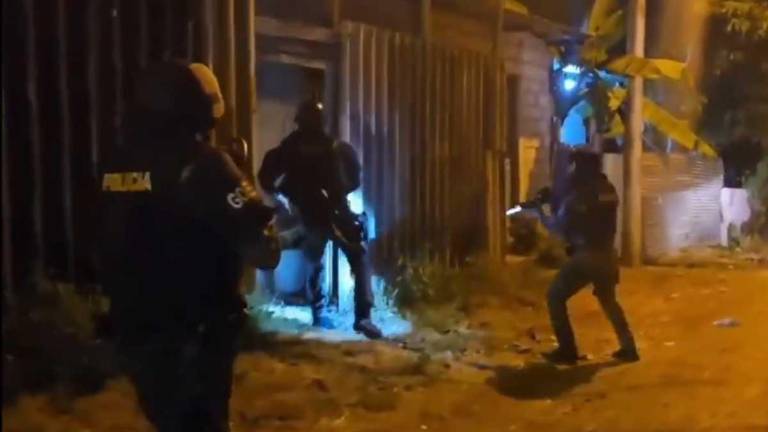 En Nueva Prosperina, en Guayaquil, fue detenido un ecuatoriano con pornografía infantil