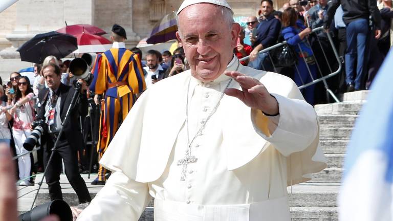 El papa pide &quot;acordarse&quot; de los enfermos de Alzheimer