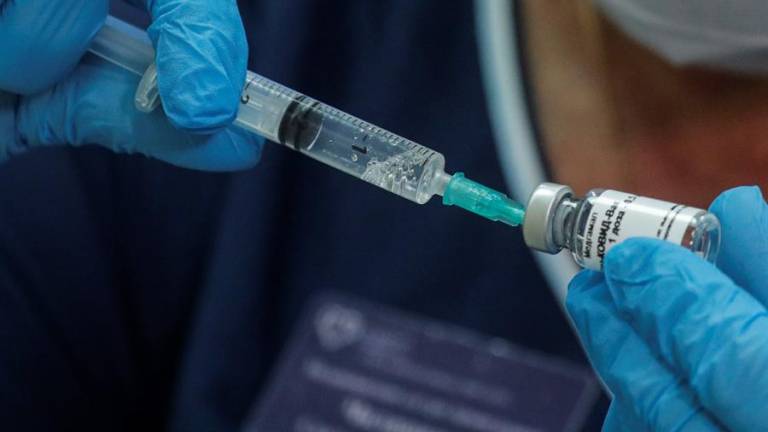 IBM alerta sobre ataques informáticos contra la cadena para distribuir las vacunas