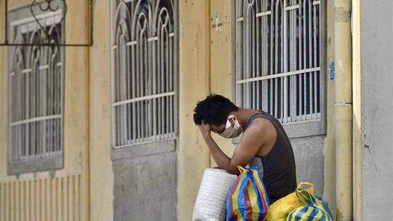 Un mes de aislamiento social e hibernación económica en Ecuador: ¿Qué falló?
