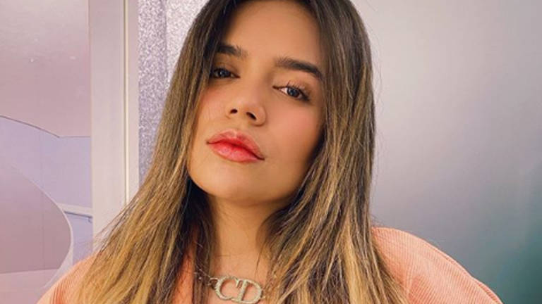 Karol G y J Balvin se reconcilian con los Latin Grammy