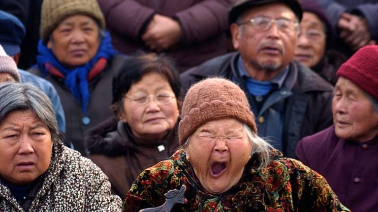 Menos bebés en China pese al fin de la política del hijo único