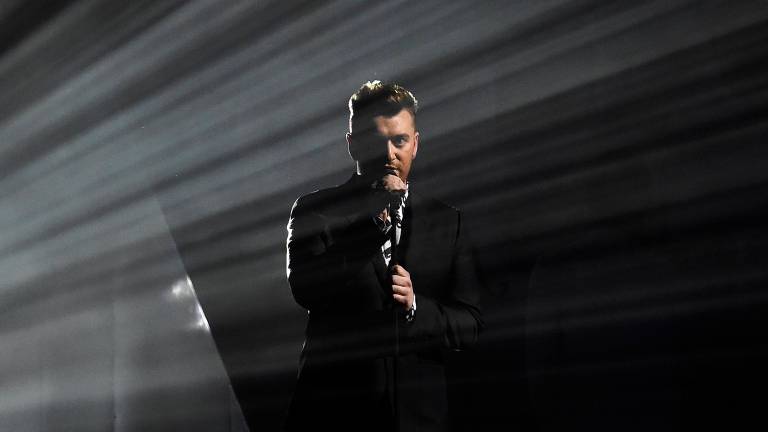 La edición 35 de Brit Awards será recordada por la caída espectacular de Madonna