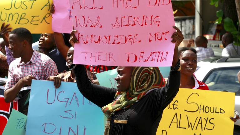 El Gobierno de Kenia reconoce errores en la gestión del ataque en Garissa