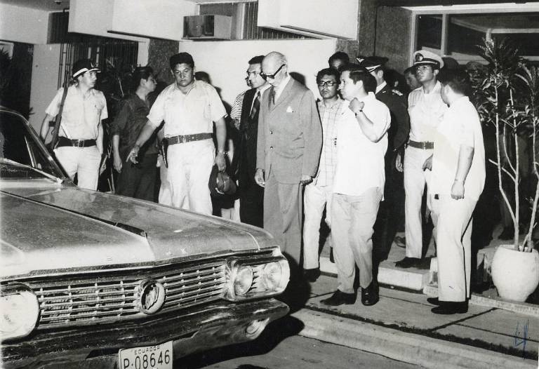 $!Velasco Ibarra abandonó su quinto mandato, tras un golpe de Estado, ocurrido en Carnval.