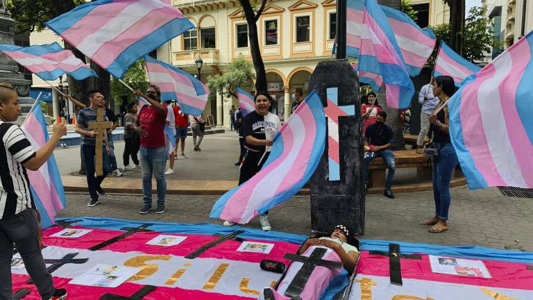 Exigen al Gobierno de Ecuador garantizar derecho a la vida de personas trans