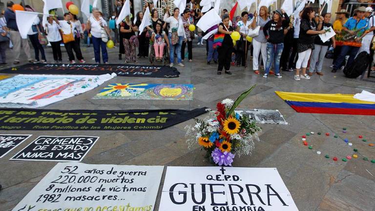Ecuador felicita a los colombianos por acuerdo con FARC