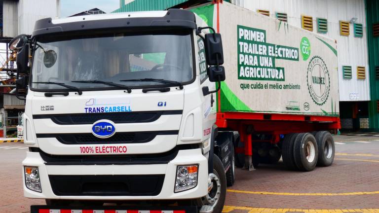 Industria azucarera ecuatoriana incorpora el primer tráiler eléctrico de Latinoamérica