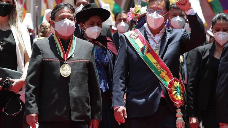 Luis Arce es investido como nuevo presidente de Bolivia: lanza duras críticas al Gobierno interino de Áñez