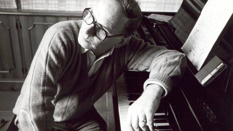 Muere Ennio Morricone, el compositor que puso música a seis décadas de cine
