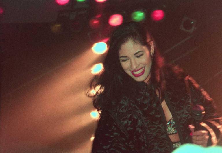 $!Netflix estrenó un documental con imágenes inéditas sobre la vida de Selena.