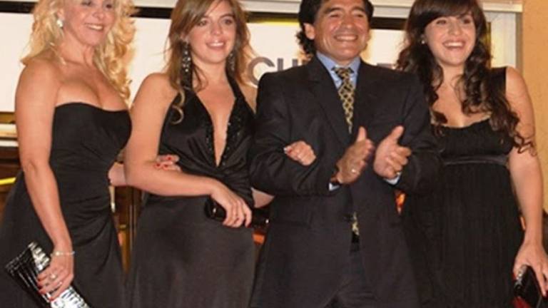 La gigantesca lista de bienes y contratos en la herencia de Maradona y la promesa que hizo antes de morir