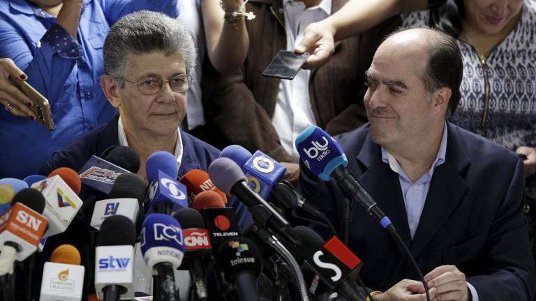 Oposición elige a Ramos Allup para presidir parlamento