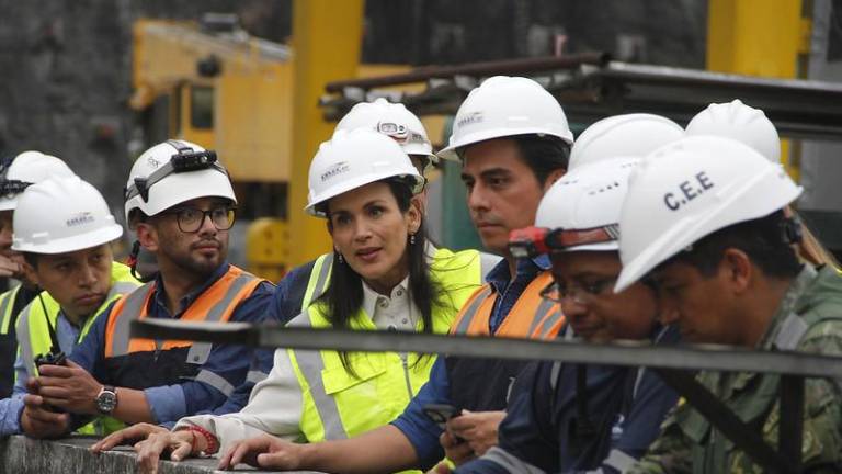 Contraloría inicia investigación sobre contratos del Gobierno en la crisis eléctrica