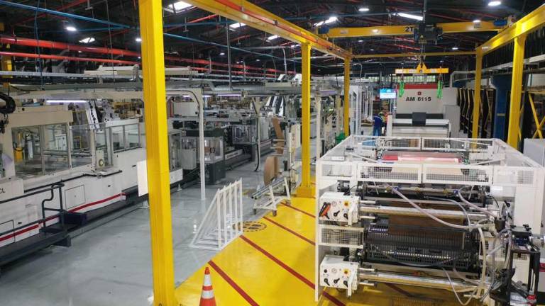 La nueva línea de producción de sacos de papel en la planta de Smurfit Kappa Ecuador.
