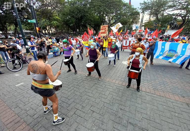 $!El FUT y UNE marcharon en Guayaquil.