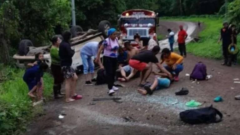 Una ecuatoriana muerta y 17 heridos deja aparatoso accidente de tránsito en Nicaragua