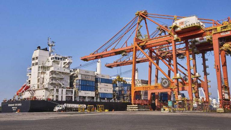 Así podría impactar la posible guerra entre Irán y Estados Unidos al comercio exterior ecuatoriano