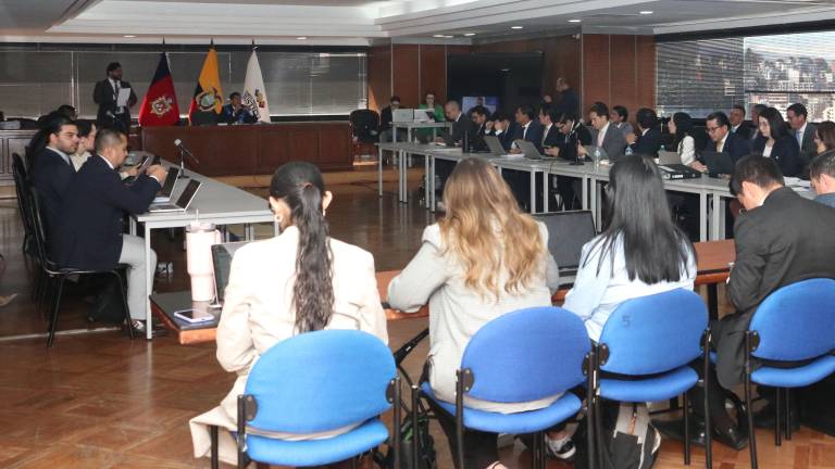 Microvistazo | Fiscalía formuló cargos contra Calero, Goncalves y 19 personas más por presunto peculado