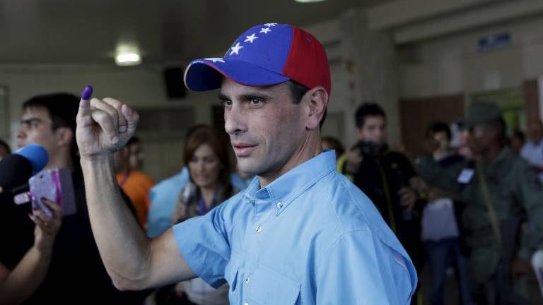 Partido de Capriles descarta &quot;cacería de brujas&quot; tras victoria