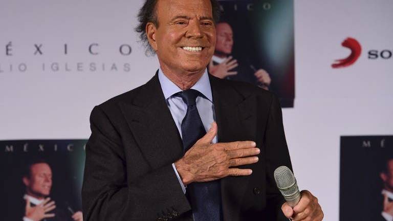 Julio Iglesias habla sobre la pareja Preysler - Vargas Llosa