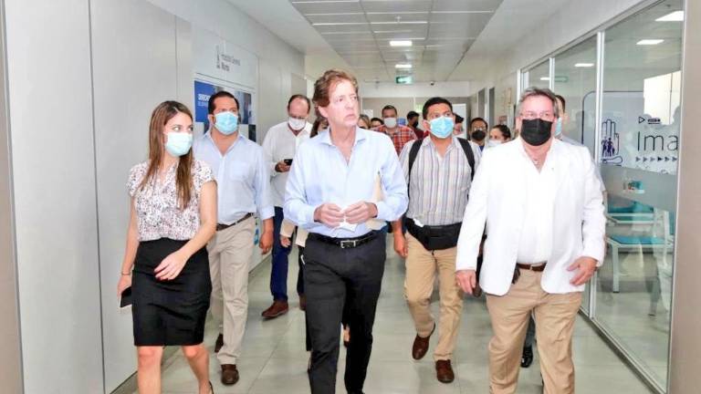 El presidente del IESS visitó de incógnito el Hospital Los Ceibos. ¿Qué encontró?