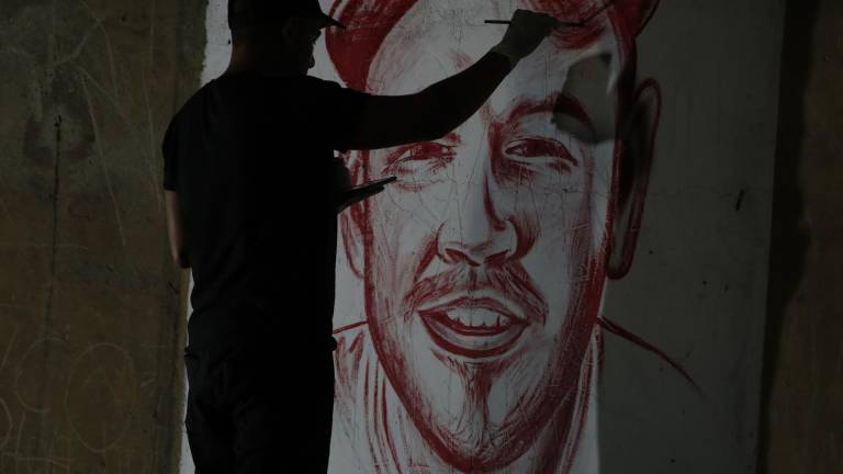 Dibujan con sangre humana mural de Residente en protesta por violencia
