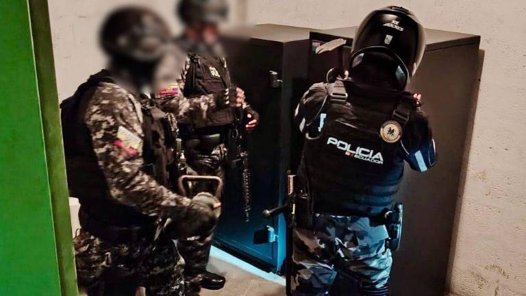 Casi un millón de dólares: esto se conoce sobre la caja fuerte hallada en un edificio del norte de Quito