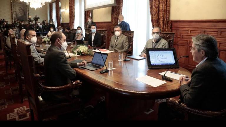 Gobierno traza la hoja de ruta para la reactivación económica