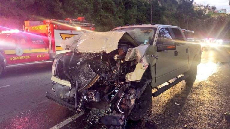 Imágenes del accidente en la mañana del domingo 12 de mayo de 2024 en la avenida Simón Bolívar, en Quito.