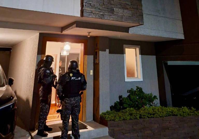 $!‘Caso Apagón’: Fiscalía da detalles del allanamiento a la casa de Fabián Calero, exgerente de CELEC, y los indicios