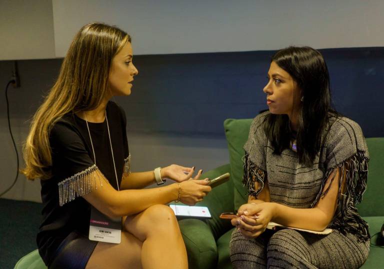 $!Aline Santos, Gerente de “Origen Sostenible” habla con revista Hogar sobre el programa de certificación de Assintecal para sus marcas asociadas. Un pilar ambiental, económico, social y cultural en los negocios brasileros.