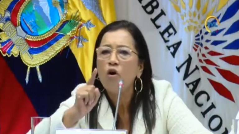 Guadalupe Llori niega viáticos y explica su reposición de gastos en la Asamblea Nacional