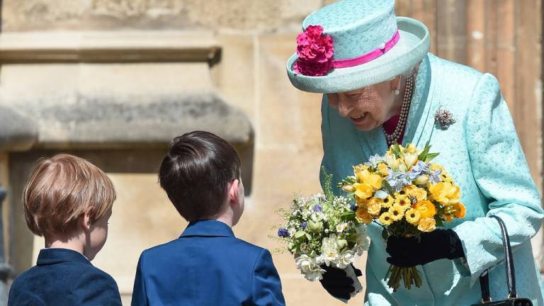 La reina Isabel II cumple 93 años junto con su familia en Windsor