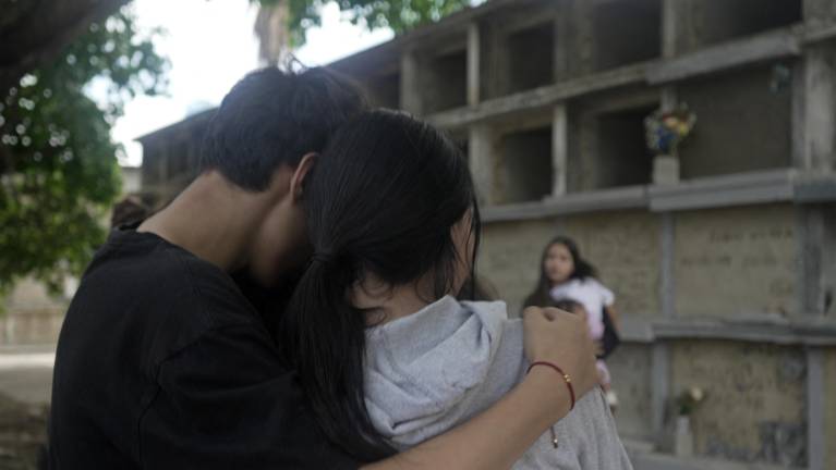Venezuela despide a familias enteras que perdieron la vida por el devastador doble terremoto
