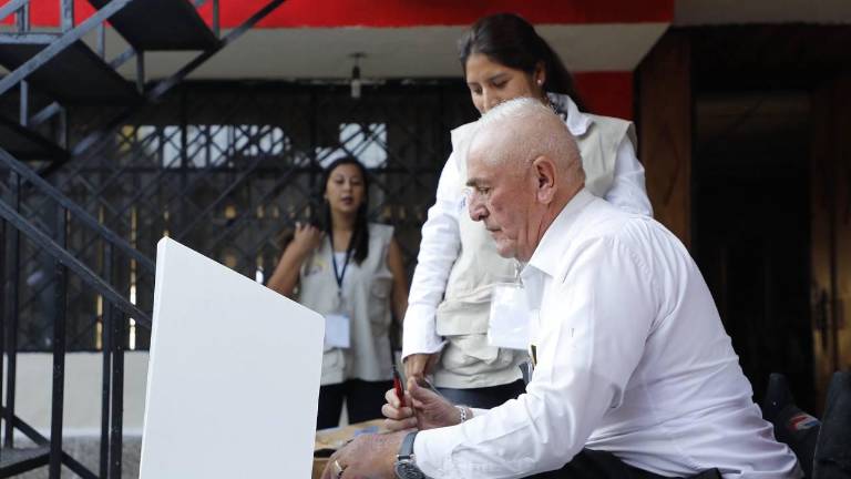 Elecciones: lo que se sabe sobre la jornada de Voto en Casa a escala nacional