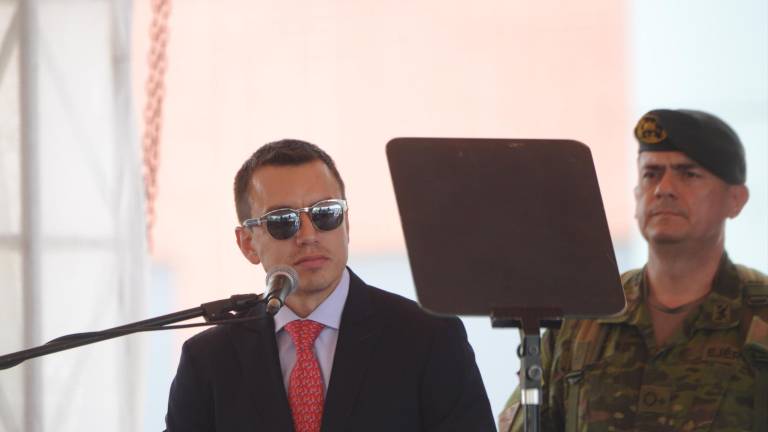 Microvistazo | Daniel Noboa impone un arancel del 30% a las importaciones de Colombia