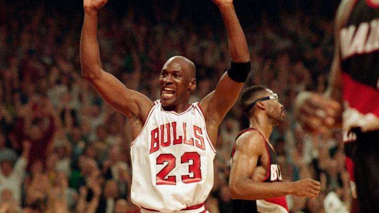¡Michael Jordan acaba de romper otro récord mundial!
