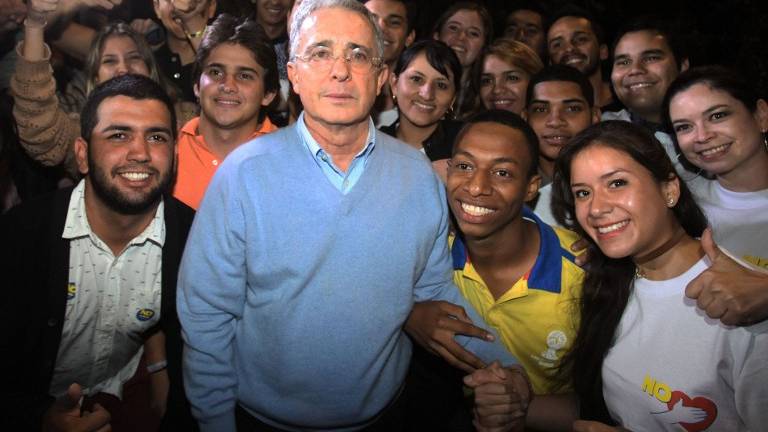 Uribe, dolido por &quot;sí&quot; de Macri al acuerdo de paz colombiano