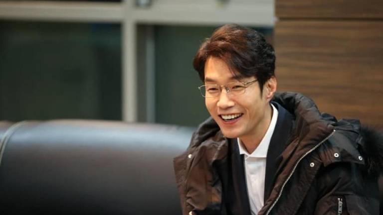 Hallan muerto en su vehículo al actor surcoreano Song Young-kyu, de 55 años