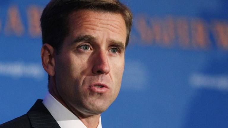 El hijo del vicepresidente de EEUU muere de cáncer a los 46 años