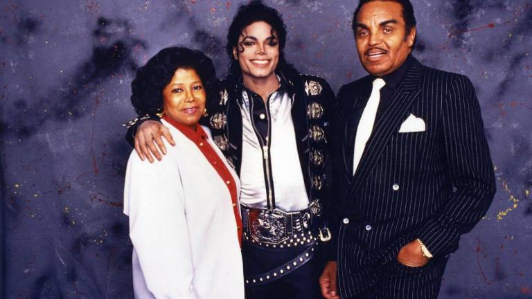 Padre de Michael Jackson sufre accidente cerebrovascular y es internado