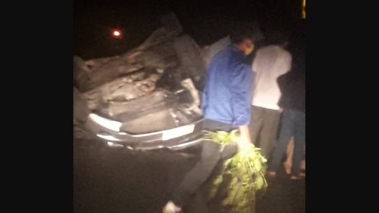 Diecisiete muertos en dos accidentes de tránsito en Bolívar y Tungurahua