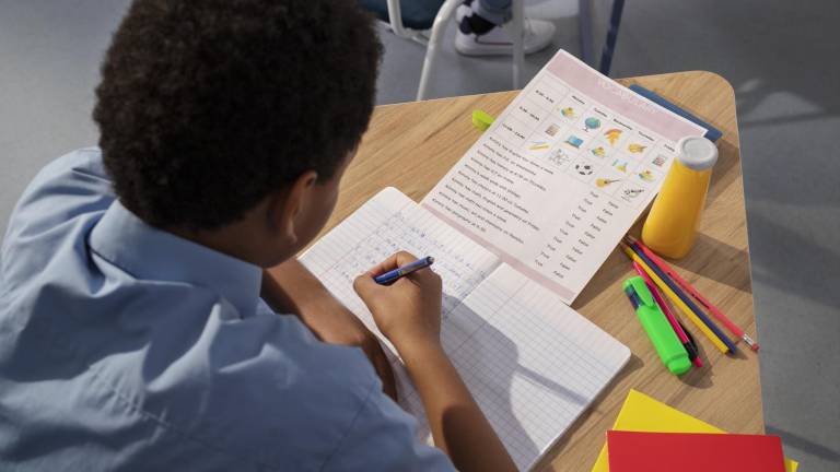 Ecuador entre los países con menor libertad para aprender y enseñar, según estudio