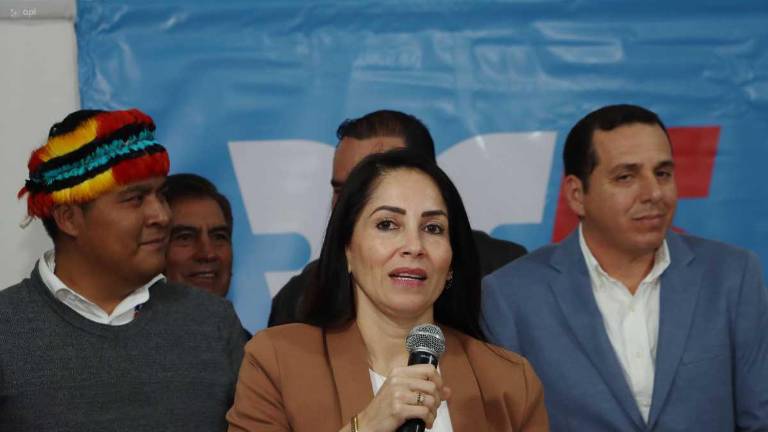 TCE admite denuncia en contra de Luisa González por el manejo de las cuentas de campaña de 2023