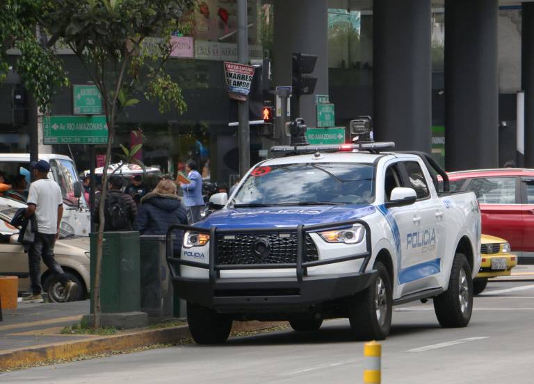 $!Intervención policial por intento de asalto en edificio de Quito.