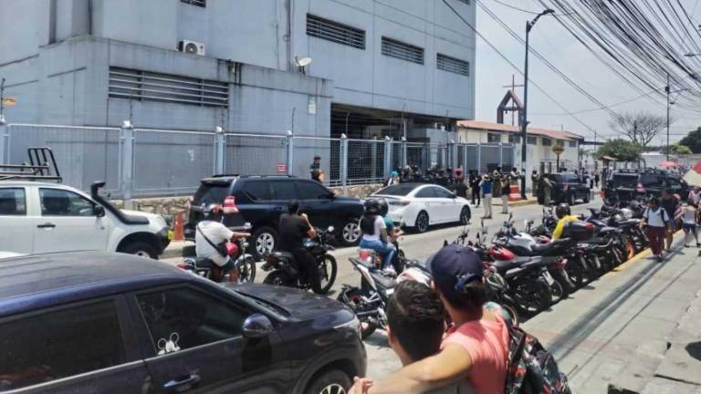 La Fiscalía y la Policía Nacional ingresaron a Segura E.P., luego de haber recibido una denuncia del ECU 911.