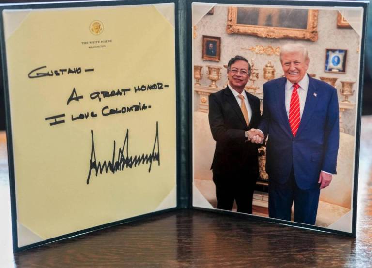 $!La foto del recuerdo sobre la visita de Petro a Trump.