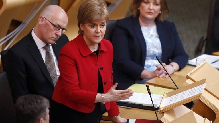 Escocia pide nuevo referéndum de independencia